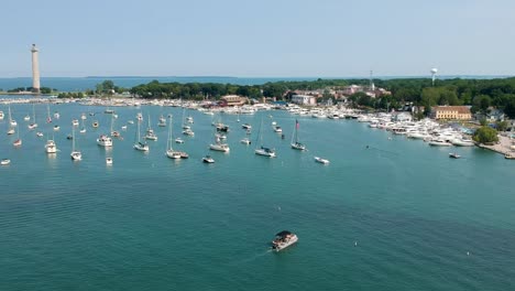 Aerial-view-of-Lake-Erie-Summer-landscape-Put-in-Bay