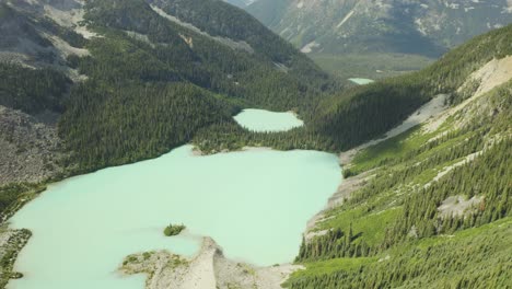 Joffre-Seen-In-Britisch-Kolumbien,-Kanada,-Luftaufnahme-In-4k