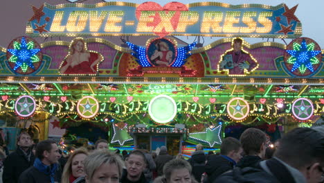 Crowds-in-front-of-rollercoasters-at-a-traditional-Christmas-market-in-Berlin
