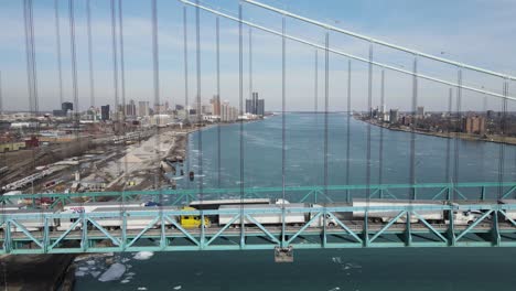 Ambassador-bridge-full-of-semi-trucks-trying-to-pass-USA---Canda-border