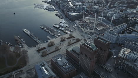 Aerial-shot-of-Oslo-City-Hal,-Rådhuset-and-harbbour-in-background,-Norway
