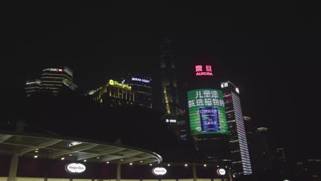 Vista-Nocturna-De-Los-Edificios-De-Shanghai