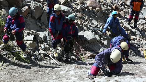 Rock-craft-at-a-rocky-Himalayan-Mountain-by-Himalayan-mountaineers