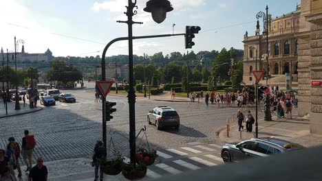 Time-lapse-of-Prague-traffic