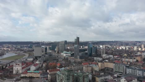 Antenne:-Stadtzentrum-Von-Vilnius-Von-Luft--Und-Bürogebäuden
