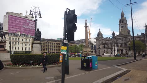 People-crossing-the-road-to-George-Square-during-the-lockdown-in-Glasgow
