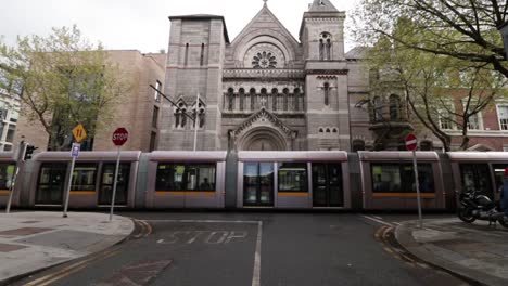 Tram-luas-in-the-Dublin-City
