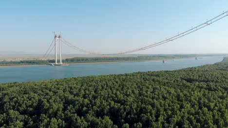 Desarrollo-Del-Puente-Colgante-Braila-En-Construcción-Sobre-El-Río-Danubio-En-Rumania
