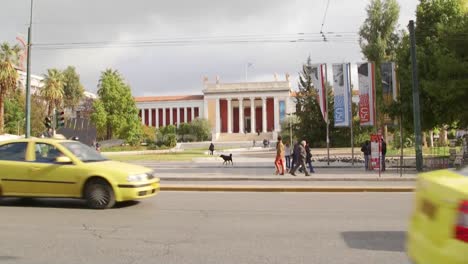 Das-Nationale-Archäologische-Museum-Befindet-Sich-Im-Zentrum-Von-Athen,-Griechenland