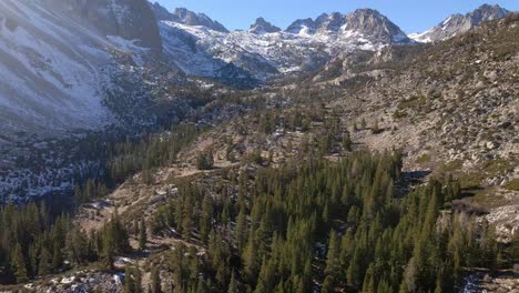 Aerial-cinematic-view-Of-Mountain-Glaciers-Valley-forest,-King-canyon-national-park-big-pine-lakes-california-Sierra-Nevada