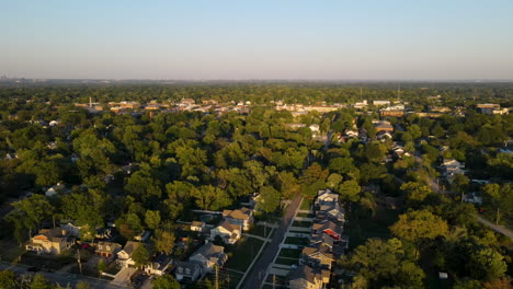 Aerial-Over-Suburban-Street-And-Kirkwood,-Missouri,-Near-St