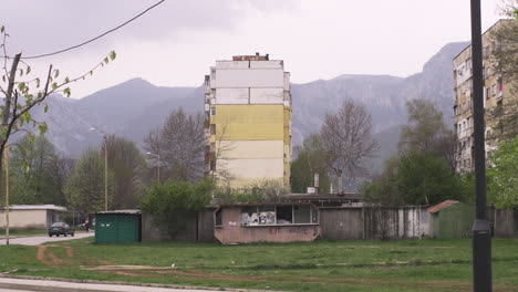 Neighborhood-of-old,-brutalist-apartment-buildings-in-post-communist-Bulgaria-in-Eastern-Europe