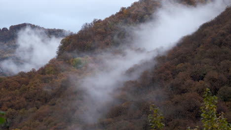 Autumn-mountain-fog-time-lapse,-fall-season-mist-timelapse