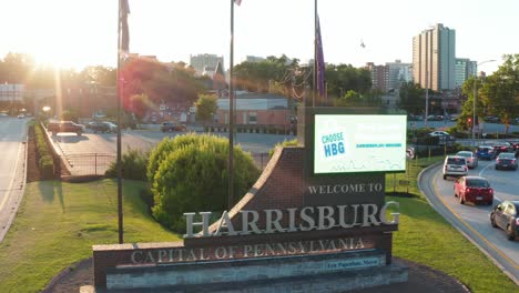 Welcome-to-Harrisburg,-capital-of-Pennsylvania-sign