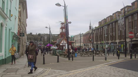 People-Walking-Around-the-Town-Centre-of-Lemon-Quay-in-Truro,-Cornwall