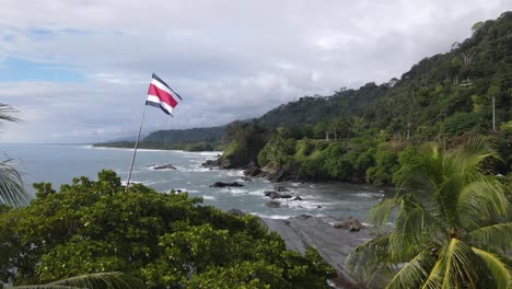 Luftaufnahme-Der-Küstenstadt-Dominical-In-Costa-Rica