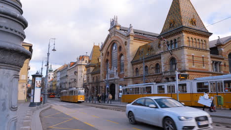 Edificio-Exterior-Del-Gran-Mercado-De-Budapest