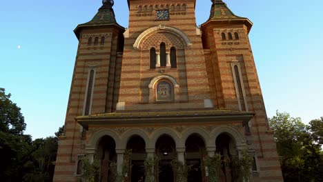 Front-Side-Of-Orthodox-Metropolitan-Cathedral-From-Timisoara-city,-Romania