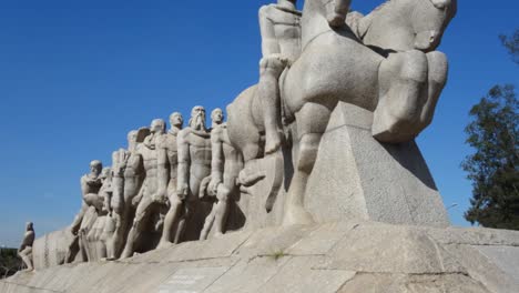 Monumento-A-Las-Bandeiras,-Inaugurado-En-1953,-Por-El-IV-Centenario-De-La-Ciudad-De-Sao-Paulo