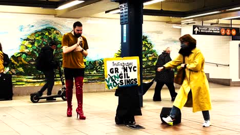 Talented-singer-performing-on-the-streets-of-New-York,-singing-on-the-platform-of-New-Yorks-subway-system