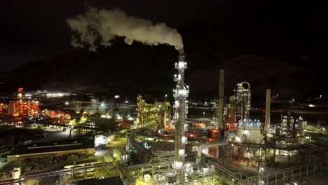 Aerial-Night-Footage-at-Oil-Refinery-in-North-Salt-Lake-Utah