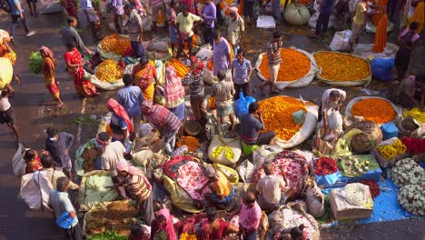 People-visit-this-market-from-3-am-to-midnight