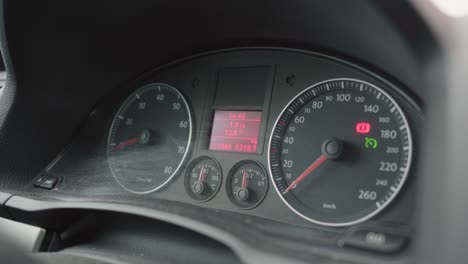 Instrument-cluster-of-a-car-during-a-startup