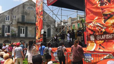 French-Quarter-Fest-Musicians-New-Orleans