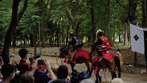 Japanese-Traditional-Horse-Archery,-Yabusame