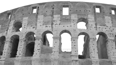 Monochrome-Of-The-Ancient-Colosseum-In-Rome,-Italy
