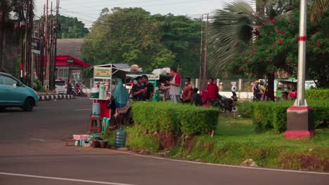food-seller-called-"Pedagang-Lima"-on-the-side-of-road-in-the-morning,-Semarang,-Central-Java,-Indonesia-on-June-10,-2022