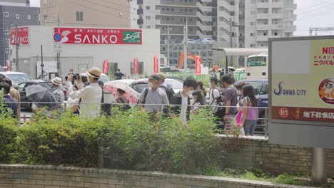 Die-Stadt-Nara-Vor-Dem-Bahnhof-Yamato-Saidaiji-Als-Gedenkstätte-Für-Shinzo-Abe-Beginnt