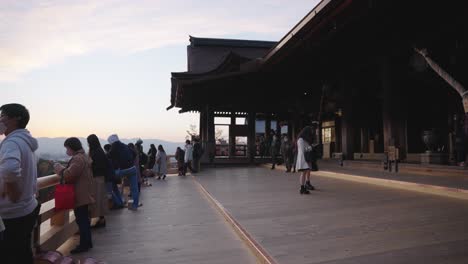 Kiyomizu-dera-Hauptbühne,-Kürzlich-Abends-Renoviert