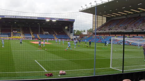 Burnley-Football-Club-Training-Der-Fußballmannschaft-Am-Spieltag