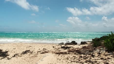 John-Smith's-Bay-Beach-Smiths-Parish,-Bermuda