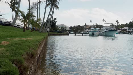 Flatt's-Village-Inlet-in-Smith's-Parish,-Bermuda