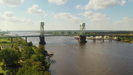 Drone-Orbit-of-a-Bridge-in-Downtown-Wilmington,-North-Carolina