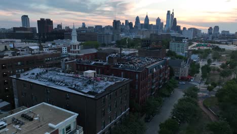 Philadelphias-Skyline-Bei-Sonnenaufgang