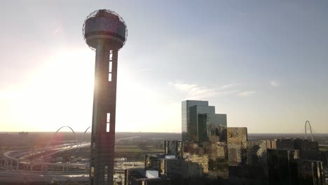 4k-Estación-De-Tren-De-Dallas-7-Inclinación-Hacia-Abajo-Lento