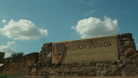 Mission-Espada-Nationalpark-Eingangs-Dolly-In-30-Bildern-Pro-Sekunde
