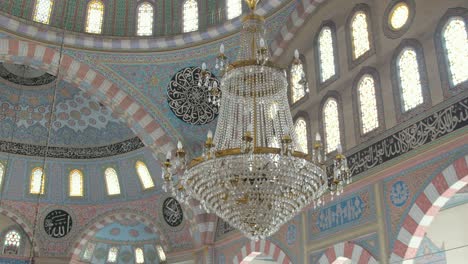 Interior-Izzet-Pasha-mosque-chandelier-hanging-from-the-ceiling