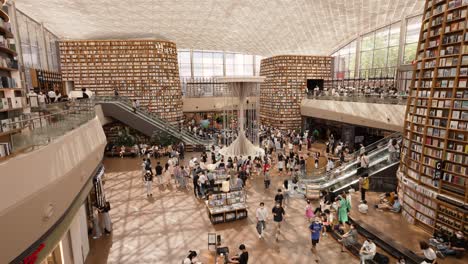 People-move-around-watching-and-choosing-books-in-Starfield-Library-in-Coex-Mall