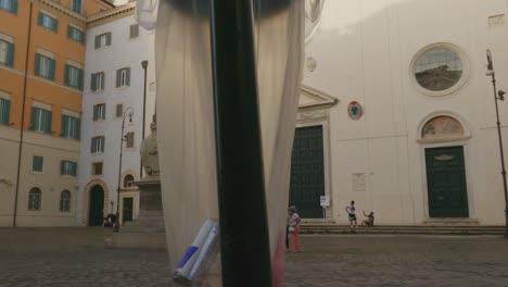 Egoperspektive-Ansicht-Des-Obelisken-Mit-Elefant-Auf-Der-Piazza-Della-Minerva-In-Der-Innenstadt-Von-Rom