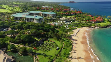 Luftanflug-Auf-Das-Four-Seasons-Resort-In-Wailea,-Maui,-Hawaii