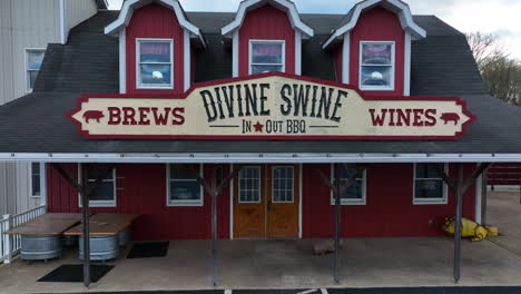 Divine-Swine-restaurant