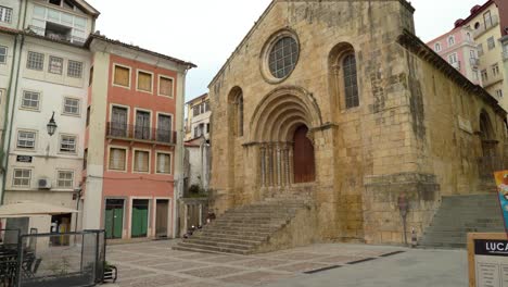 Alte-Schroffe-São-Tiago-Kirche-Von-Coimbra