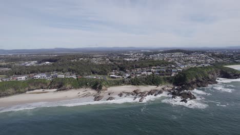 Rugged-Landscape-Of-Burgess-Beach-In-New-South-Wales,-Australia---aerial-drone-shot