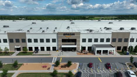 Aerial-reveal-of-Amazon-distribution-center-warehouse