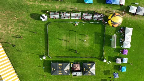 Top-down-aerial-over-center-court-at-Susquehanna-Smash-in-Manheim,-Pennsylvania