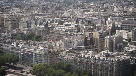 SLOW-MOTION:-Cityscape-of-Paris-with-lovely-historic-buildings,-France